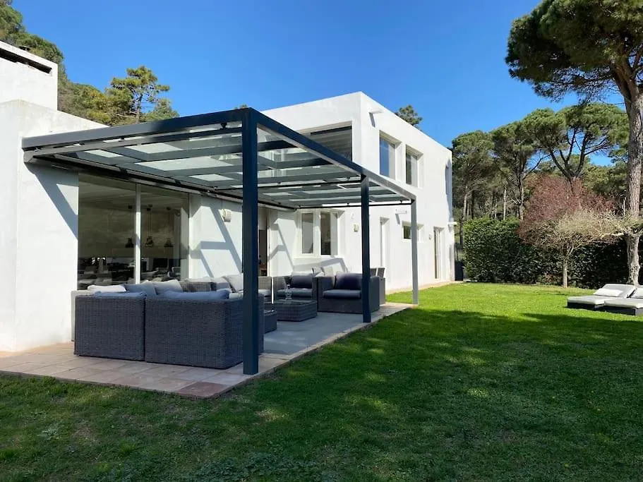 Villa Casa Y Loft Minimalista, Jardin Y Parking Privado Gerona