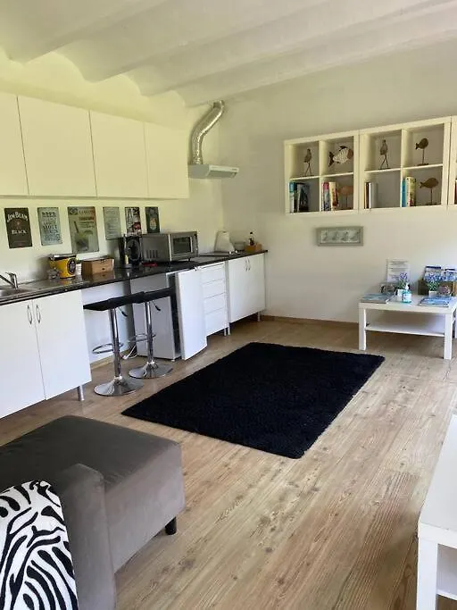 Villa Casa Y Loft Minimalista, Jardin Y Parking Privado Gerona