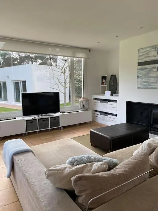 Casa Y Loft Minimalista, Jardin Y Parking Privado Villa Girona